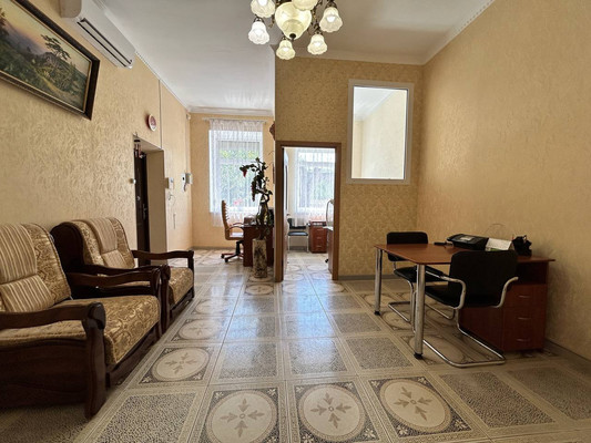 Продам двухкомнатную (2-комн.) квартиру, Самокиша ул, 22, Симферополь г