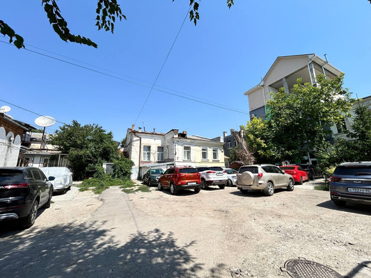 Продам двухкомнатную (2-комн.) квартиру, Самокиша ул, 22, Симферополь г
