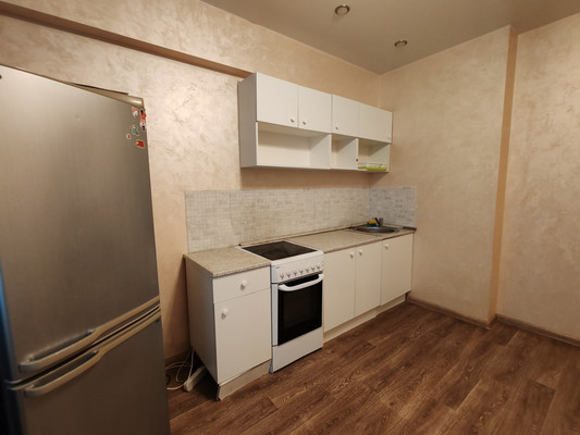 Продам однокомнатную (1-комн.) квартиру, Березовая ул, 183, Маркова рп
