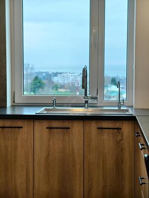 Продам двухкомнатную (2-комн.) квартиру, Троицкая (Адлерский р-н) ул, 31/2, Сочи г
