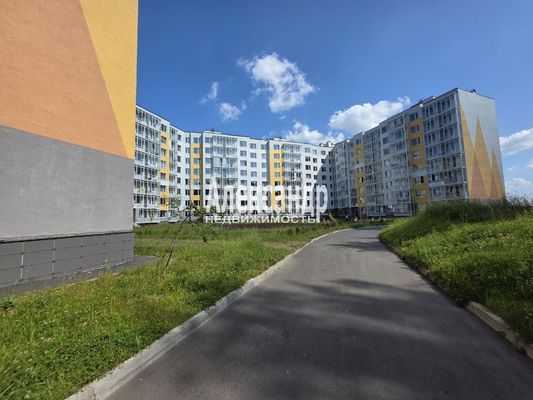 Продам однокомнатную (1-комн.) квартиру, Рождественская ул, 2, Скотное д