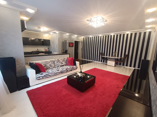 Продам трехкомнатную (3-комн.) квартиру, Тарчокова ул, 25Б, Нальчик г