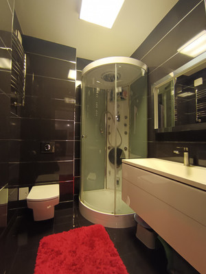 Продам трехкомнатную (3-комн.) квартиру, Тарчокова ул, 25Б, Нальчик г