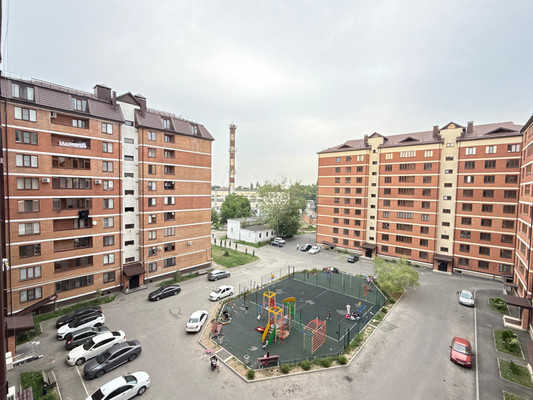 Продам трехкомнатную (3-комн.) квартиру, Московская ул, 12, Нальчик г