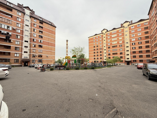 Продам трехкомнатную (3-комн.) квартиру, Московская ул, 12, Нальчик г