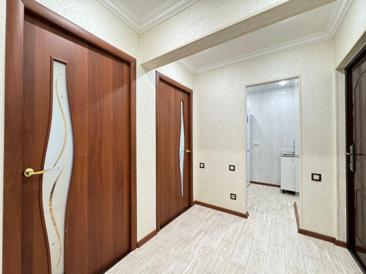 Продам двухкомнатную (2-комн.) квартиру, 2 Таманской Дивизии ул, 31к1, Нальчик г