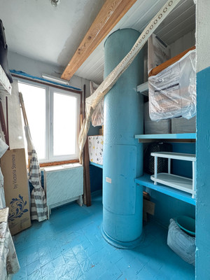 Продам двухкомнатную (2-комн.) квартиру, 2 Таманской Дивизии ул, 31к1, Нальчик г