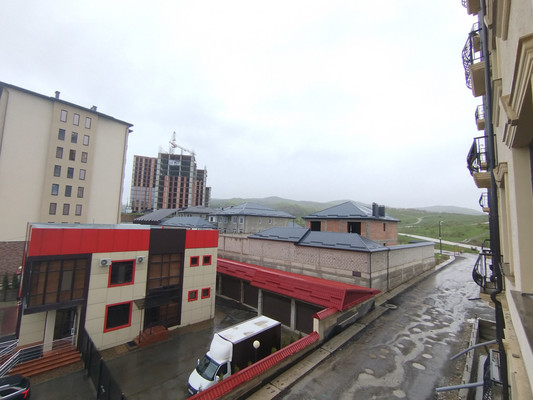 Продам двухкомнатную (2-комн.) квартиру, Атажукина ул, 153, Нальчик г