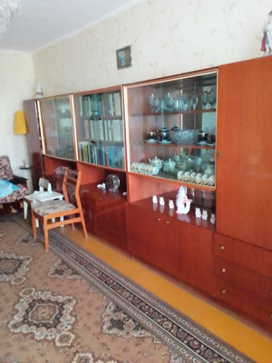 Продам двухкомнатную (2-комн.) квартиру, Толбухина ул, 2, Красноперекопск г