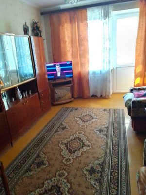 Продам двухкомнатную (2-комн.) квартиру, Толбухина ул, 2, Красноперекопск г