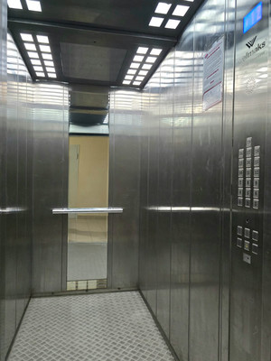Продам трехкомнатную (3-комн.) квартиру, Объездная дорога ул, 1, Сосновый Бор п