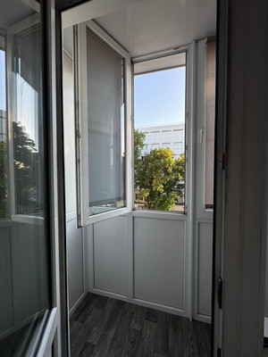 Продам трехкомнатную (3-комн.) квартиру, им. Матэ Залки ул, 1, Симферополь г