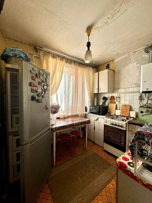 Продам трехкомнатную (3-комн.) квартиру, им. Матэ Залки ул, 1, Симферополь г