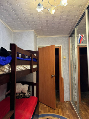 Продам трехкомнатную (3-комн.) квартиру, им. Матэ Залки ул, 1, Симферополь г