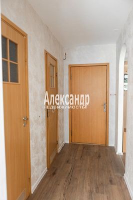 Продам однокомнатную (1-комн.) квартиру, Непокорённых пр-кт, 10к1, Санкт-Петербург г