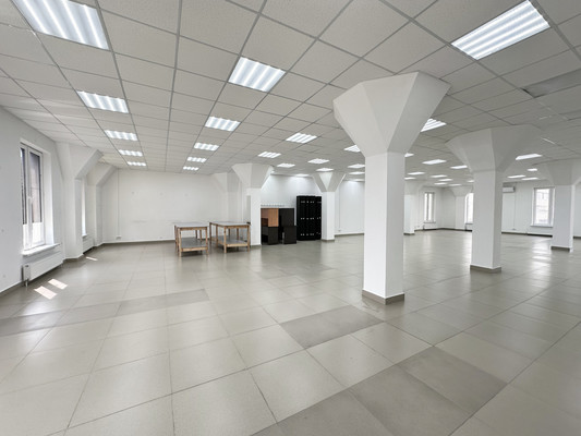 Сдам коммерческое помещение 258 м2, Магистральная ул, 11к2, Краснодар г