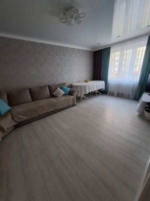 Продам трехкомнатную (3-комн.) квартиру, Западный Обход ул, 39к1, Краснодар г