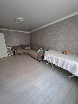 Продам трехкомнатную (3-комн.) квартиру, Западный Обход ул, 39к1, Краснодар г