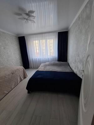 Продам трехкомнатную (3-комн.) квартиру, Западный Обход ул, 39к1, Краснодар г