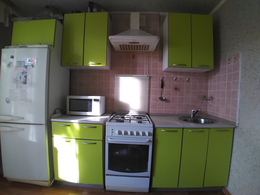 Продам двухкомнатную (2-комн.) квартиру, Ватутина ул, 10, Пенза г