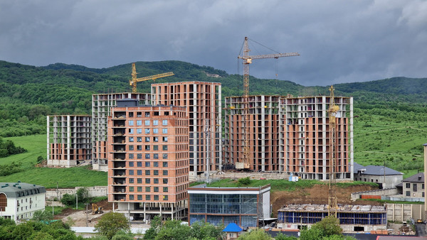 Продам однокомнатную (1-комн.) квартиру, Атажукина ул, 147Ак3, Нальчик г