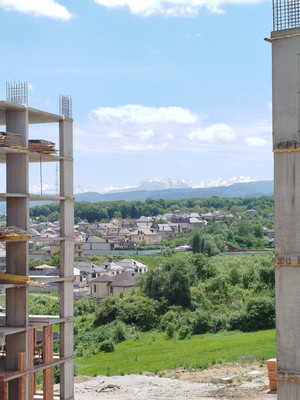 Продам однокомнатную (1-комн.) квартиру, Атажукина ул, 147Ак3, Нальчик г