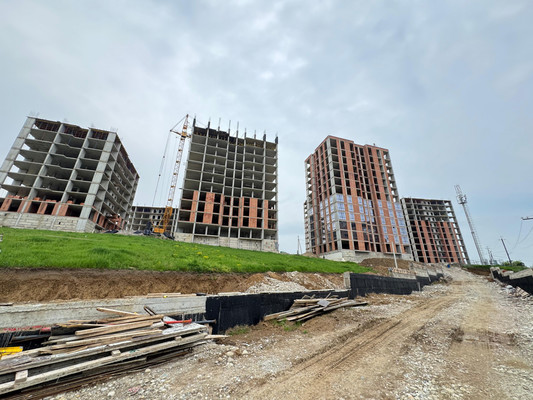 Продам однокомнатную (1-комн.) квартиру, Атажукина ул, 147Ак3, Нальчик г