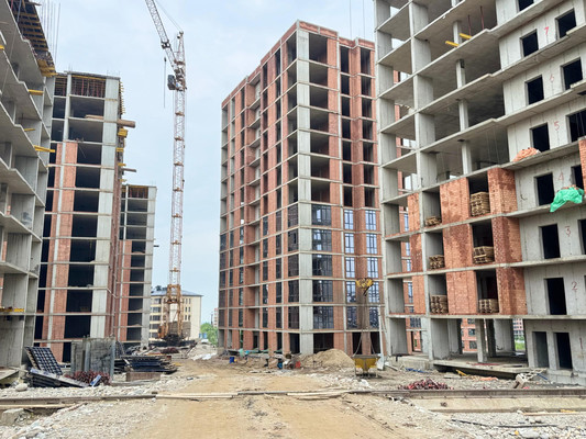 Продам однокомнатную (1-комн.) квартиру, Атажукина ул, 147Ак3, Нальчик г