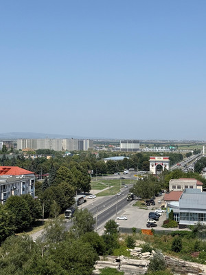 Продам двухкомнатную (2-комн.) квартиру, Т.Идарова ул, 1, Нальчик г