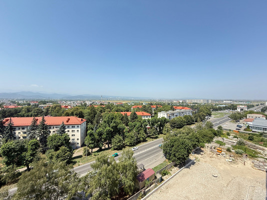 Продам двухкомнатную (2-комн.) квартиру, Т.Идарова ул, 1, Нальчик г