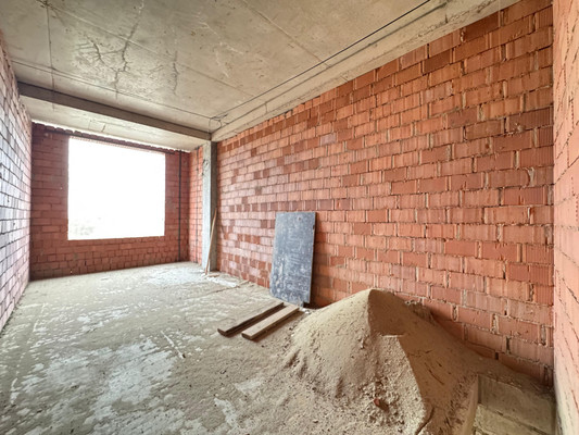 Продам трехкомнатную (3-комн.) квартиру, Угнич ул, 64, Баксан г