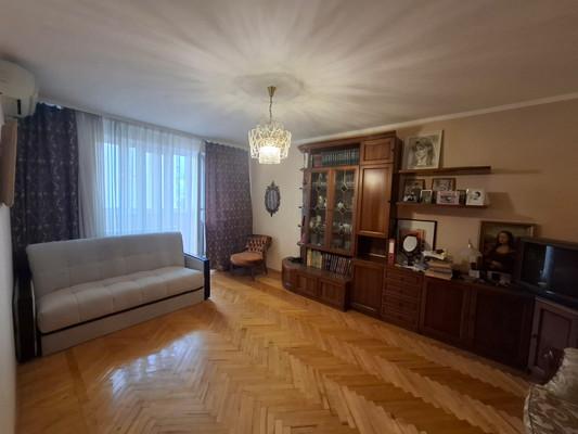 Продам двухкомнатную (2-комн.) квартиру, Дубравная ул, 43, Москва г