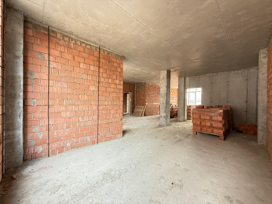 Продам трехкомнатную (3-комн.) квартиру, Ахохова ул, 104, Нальчик г