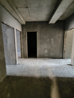 Продам трехкомнатную (3-комн.) квартиру, Шарданова ул, 52, Нальчик г