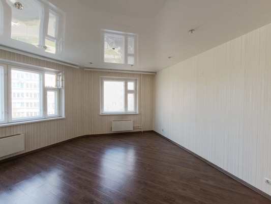 Продам трехкомнатную (3-комн.) квартиру, 1-й проезд, 17, Иваново г