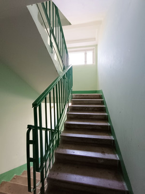Продам трехкомнатную (3-комн.) квартиру, 1-й проезд, 17, Иваново г