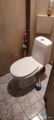 Продам 2-комн. в 4-комн. квартире, Обороны ул, 6, Павловск г