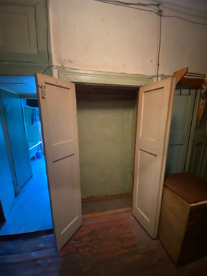 Продам 2-комн. в 4-комн. квартире, Обороны ул, 6, Павловск г