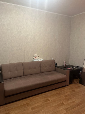 Продам однокомнатную (1-комн.) квартиру, Охтинская аллея, 8, Мурино п