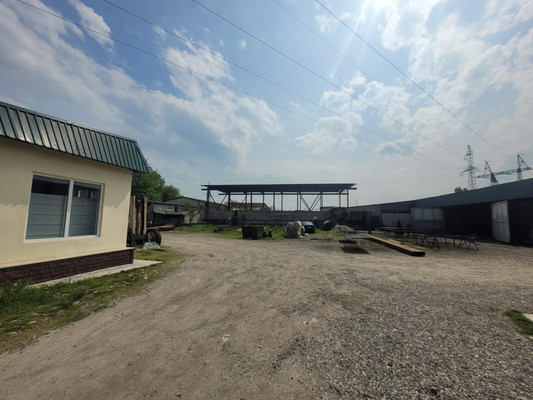 Продам коммерческое помещение 700 м2, Промышленный проезд 1-й ул, 3, Нальчик г