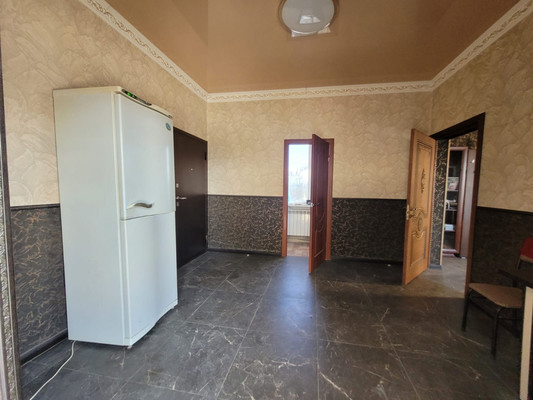 Продам коммерческое помещение 1 400 м2, Дымова ул, 30, Баксан г