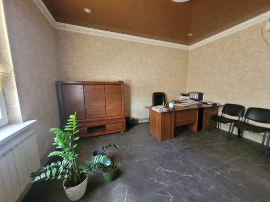 Продам коммерческое помещение 1 400 м2, Дымова ул, 30, Баксан г