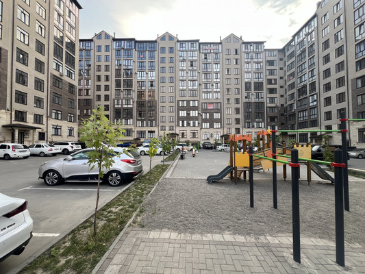 Продам двухкомнатную (2-комн.) квартиру, Тарчокова ул, 31, Нальчик г