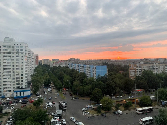 Продам двухкомнатную (2-комн.) квартиру, Сормовская ул, 216, Краснодар г