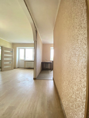 Продам двухкомнатную (2-комн.) квартиру, Джона Рида ул, 8, Серпухов г