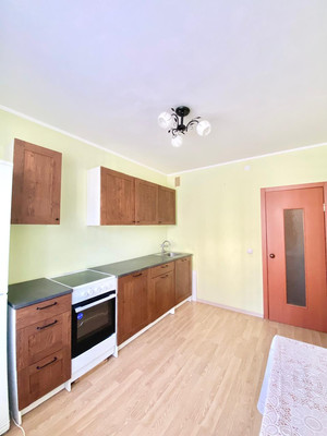 Продам однокомнатную (1-комн.) квартиру, 85, Щеглово д