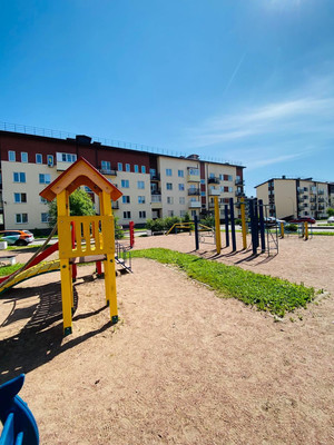 Продам однокомнатную (1-комн.) квартиру, 85, Щеглово д
