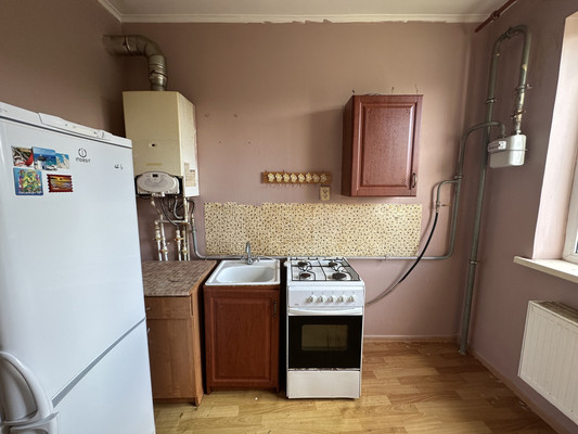 Продам однокомнатную (1-комн.) квартиру, Ветеранов ул, 1, Вартемяги д