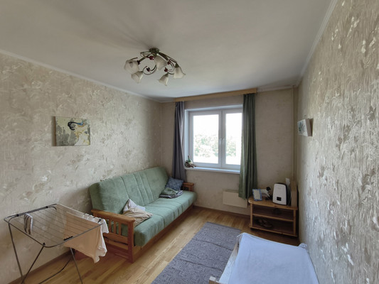 Продам трехкомнатную (3-комн.) квартиру, Можайское ш, 39, Москва г