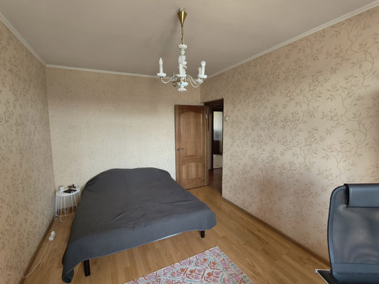 Продам трехкомнатную (3-комн.) квартиру, Можайское ш, 39, Москва г